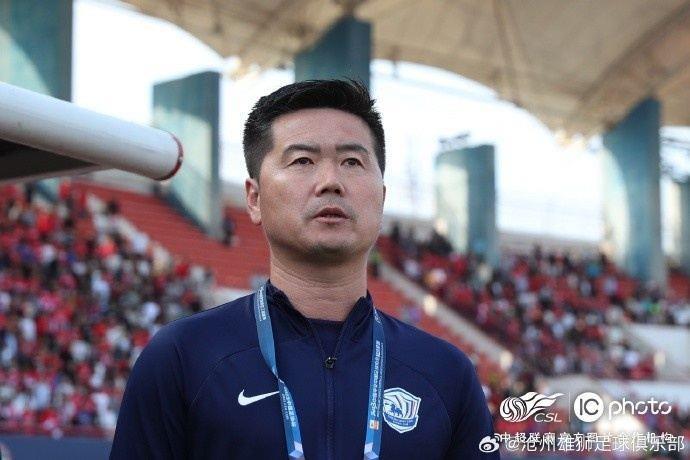 肇俊哲：感谢球迷在六连败后还来支持我们 今天这个结果我很难受