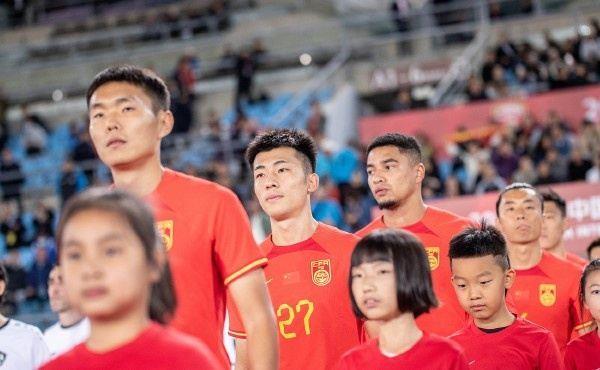 打完头3场就能见分晓？“洗牌”后的中国足球，需要赢球来正名