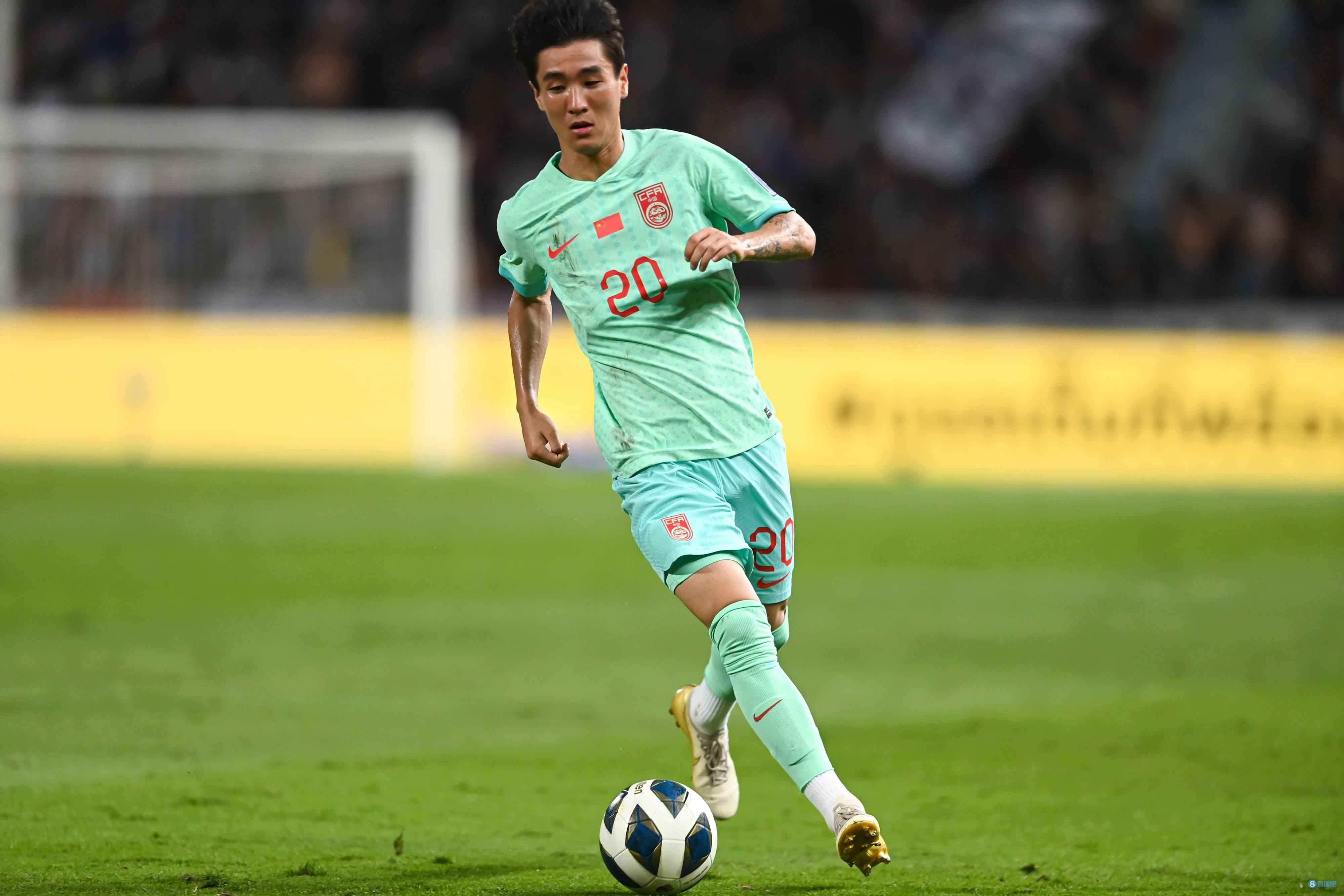 前方消息：韦世豪缺席首战是因为受伤