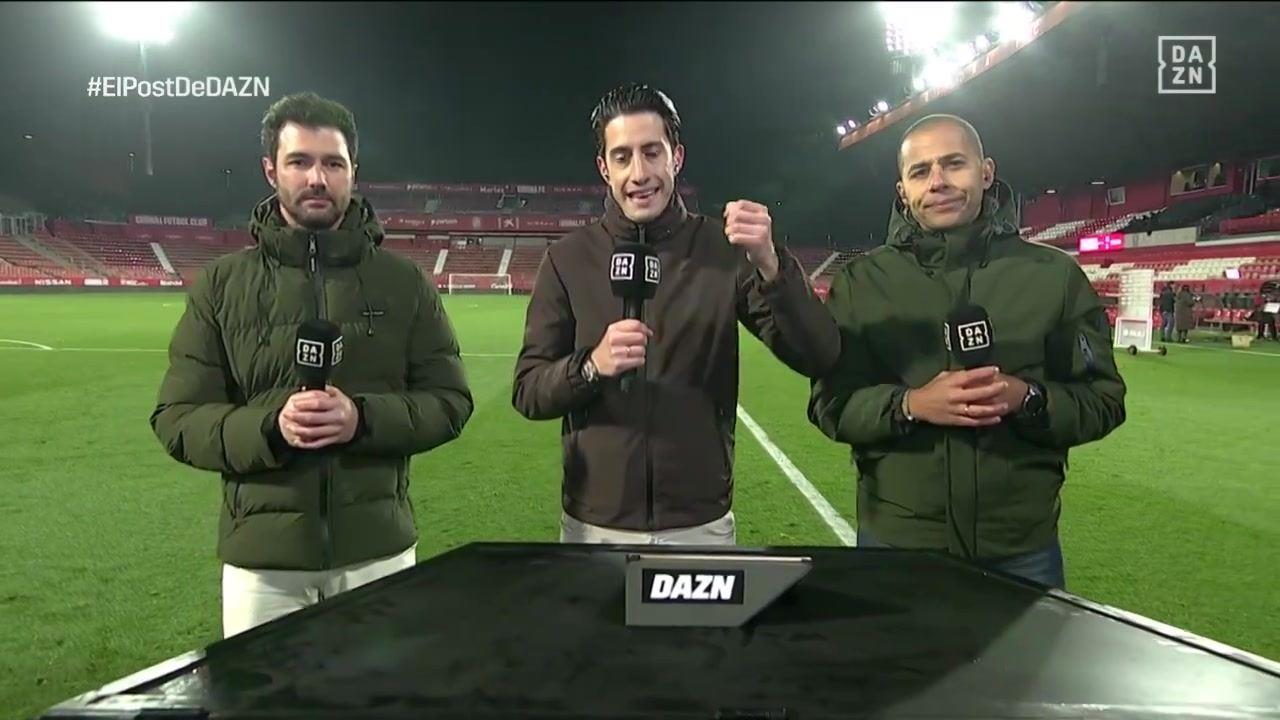 当值主裁和VAR对话：一致同意球击中维尼修斯肩膀，没有进攻犯规