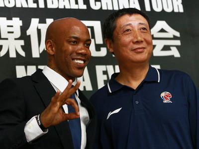 马布里与北京金隅续约三年