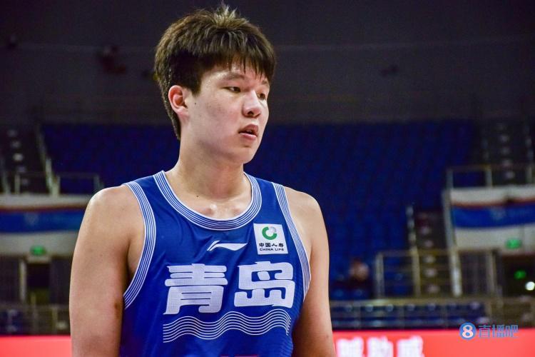 季孟年：很遗憾周琦没能与杨瀚森正面对决 看看季后赛有没有机会