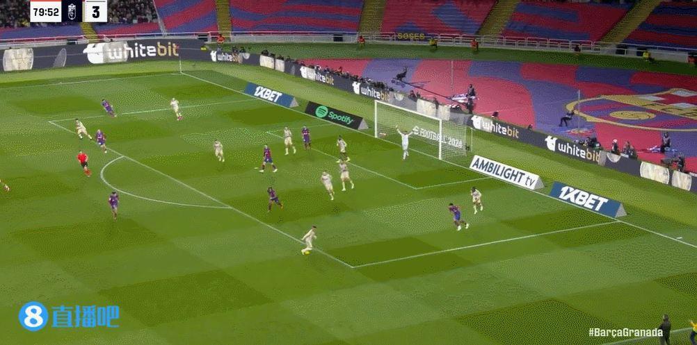 阿斯裁判专家：巴萨第三球犯规在先不该算 上半场还逃了一张红牌