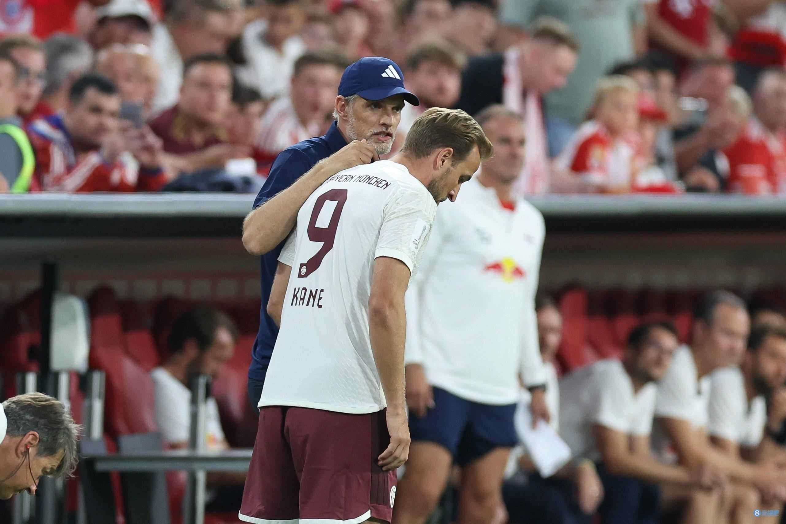 跟队：不敌波鸿后图赫尔给球员放了一天假，希望让他们清醒头脑