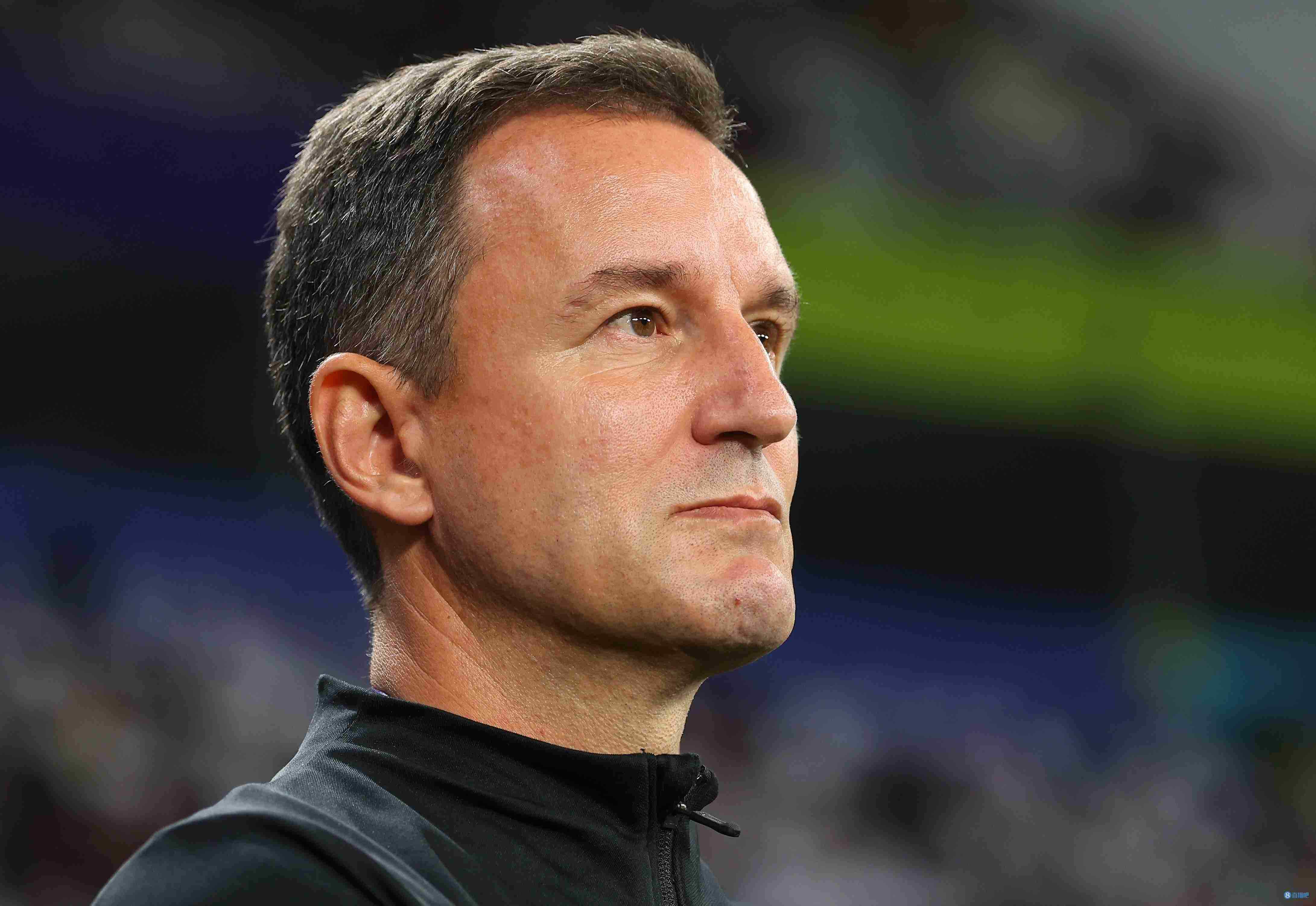 詹俊：国足不适合换帅因无合适人选且时间紧，扬帅带队防守稳定