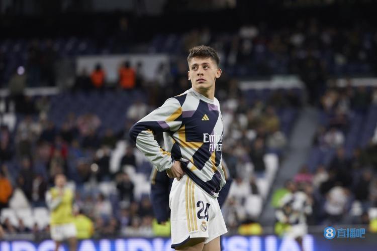 马卡：赛季至今仅出场92分钟，居勒尔担心无法随土耳其参加欧洲杯