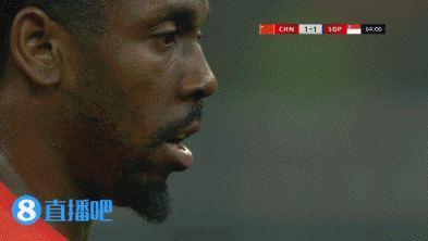 摩托！费南多点射迎国足首球，国足2-1再次领先新加坡！