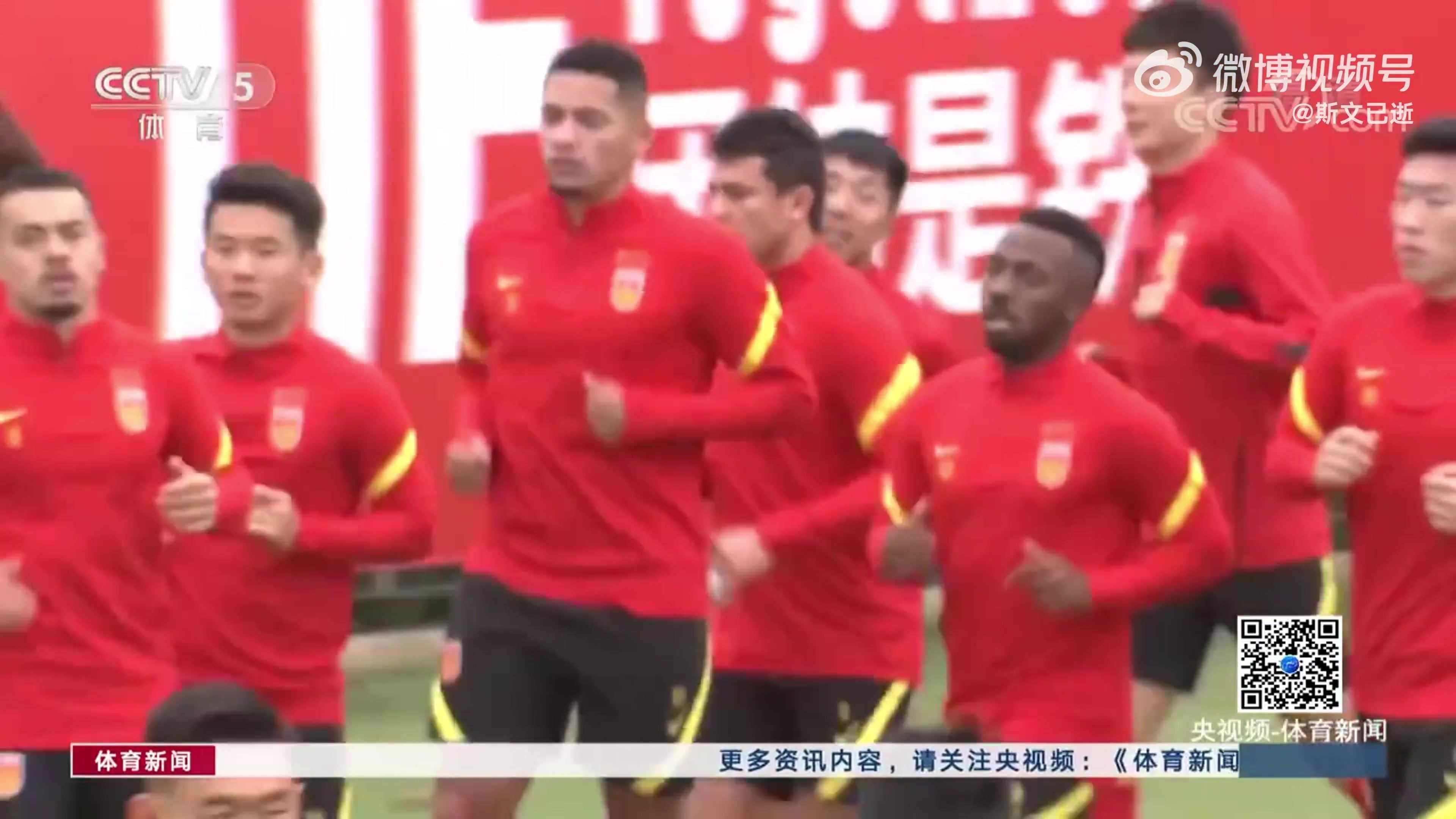 不重视归化？李铁曾明确表示：国足并没有对归化球员人数做限制