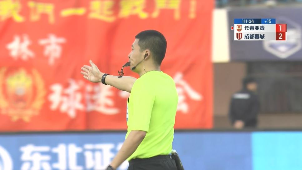 21分钟补时能干嘛？超神倒钩、红牌、门将伤退后卫客串、绝杀