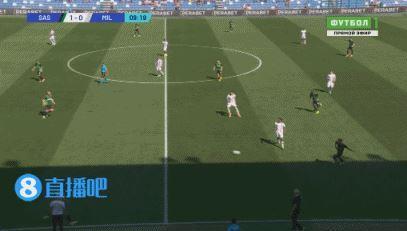 两条边路各送一个，米兰开场9分钟0-2落后萨索洛！