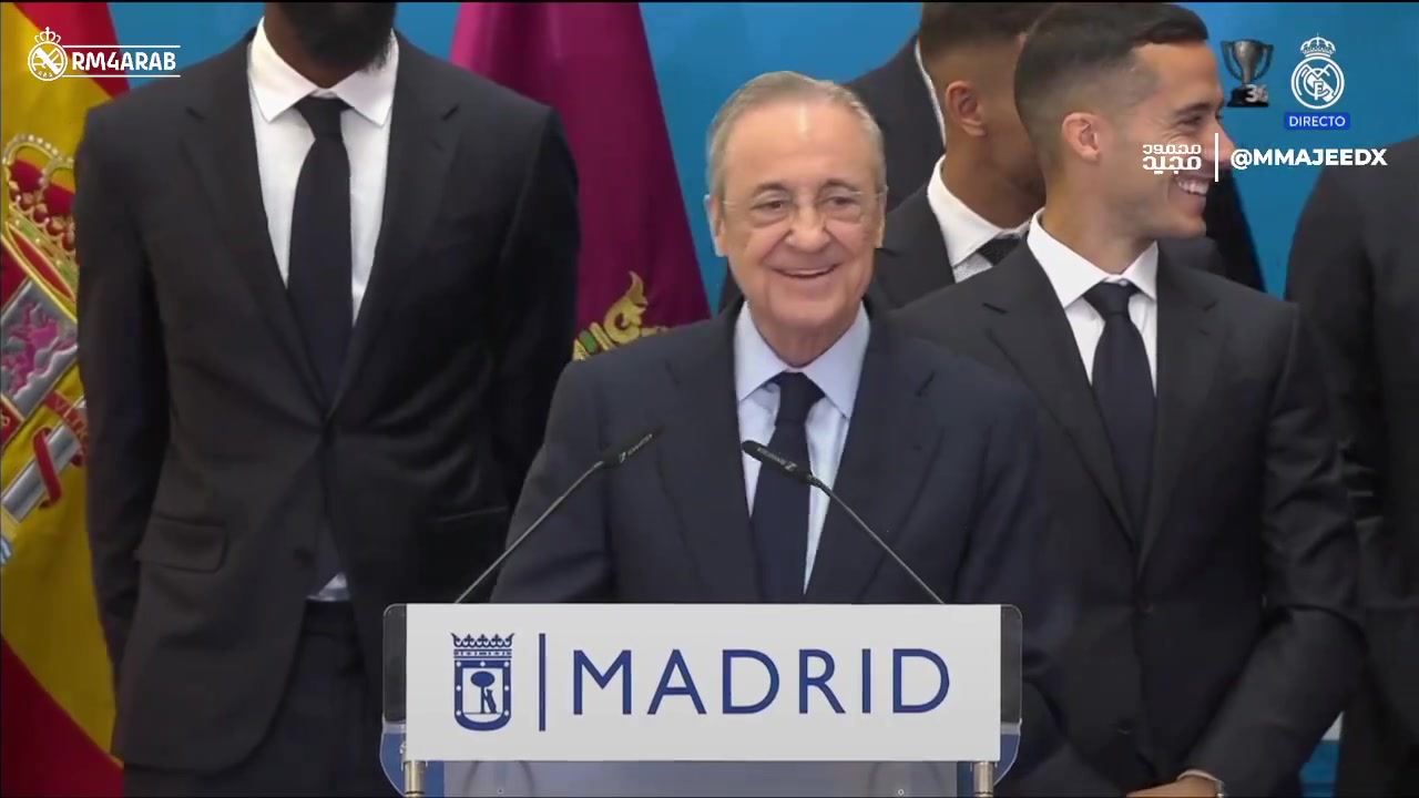 童言无忌老佛爷问小球迷们：我们现在带谁来？孩子们：姆巴佩