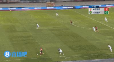 亚泰4分钟1-0国安！恩加德乌出球被断送大礼，塞尔吉尼奥轻松破门