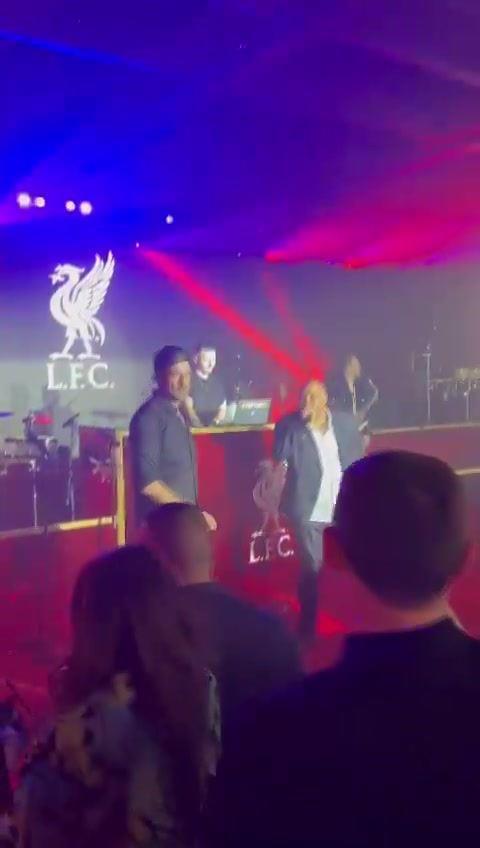 你没见过的全新渣叔！克洛普热舞放飞自我~名宿巴恩斯rapper~