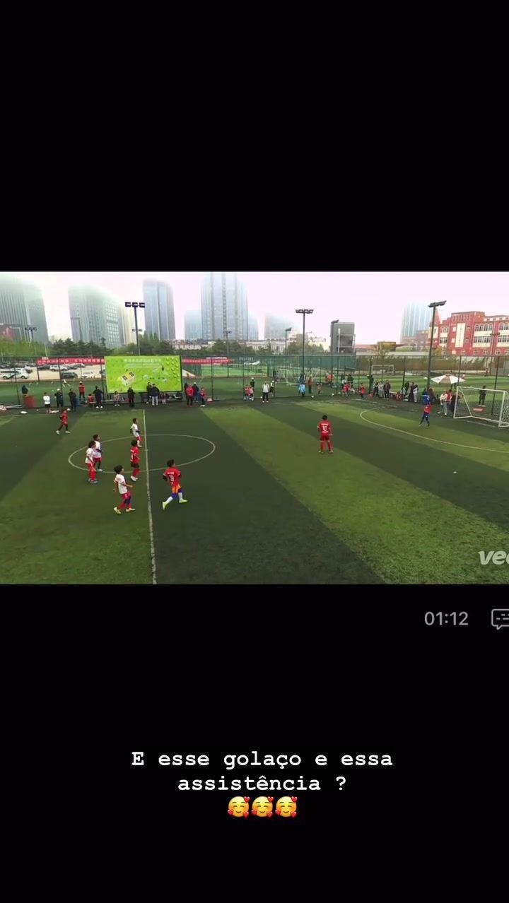 虎父无犬子!阿兰妻子晒阿兰儿子中圈吊射 边路突破助攻集锦