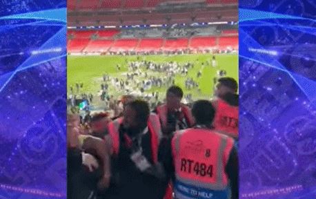 西媒：皇马球员家属赛后一度被禁入球场 皇马安保和球场方推搡