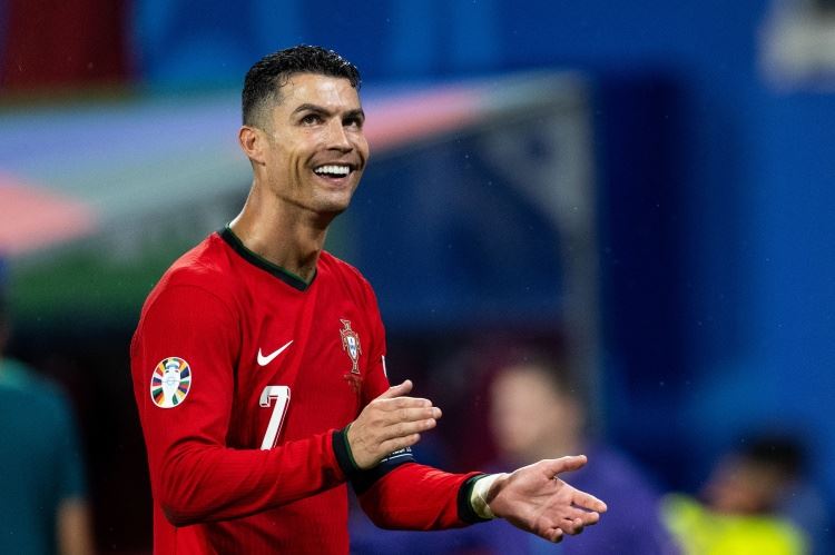 加拉：我认为C罗会参加2026世界杯 那会是他的最后一舞