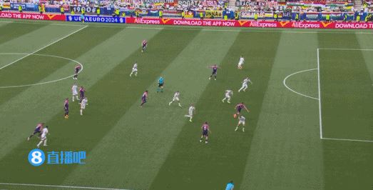 孙葆洁：京多安冲撞犯规进球不干净；埃姆雷-詹手球漏判点球