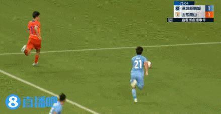 刘洋传中击中南松手臂造点，德尔加多点射泰山2-1再度领先深圳