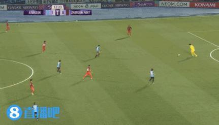 海港1分钟丢2球！防线大乱，海港开场13分钟0-2落后川崎！
