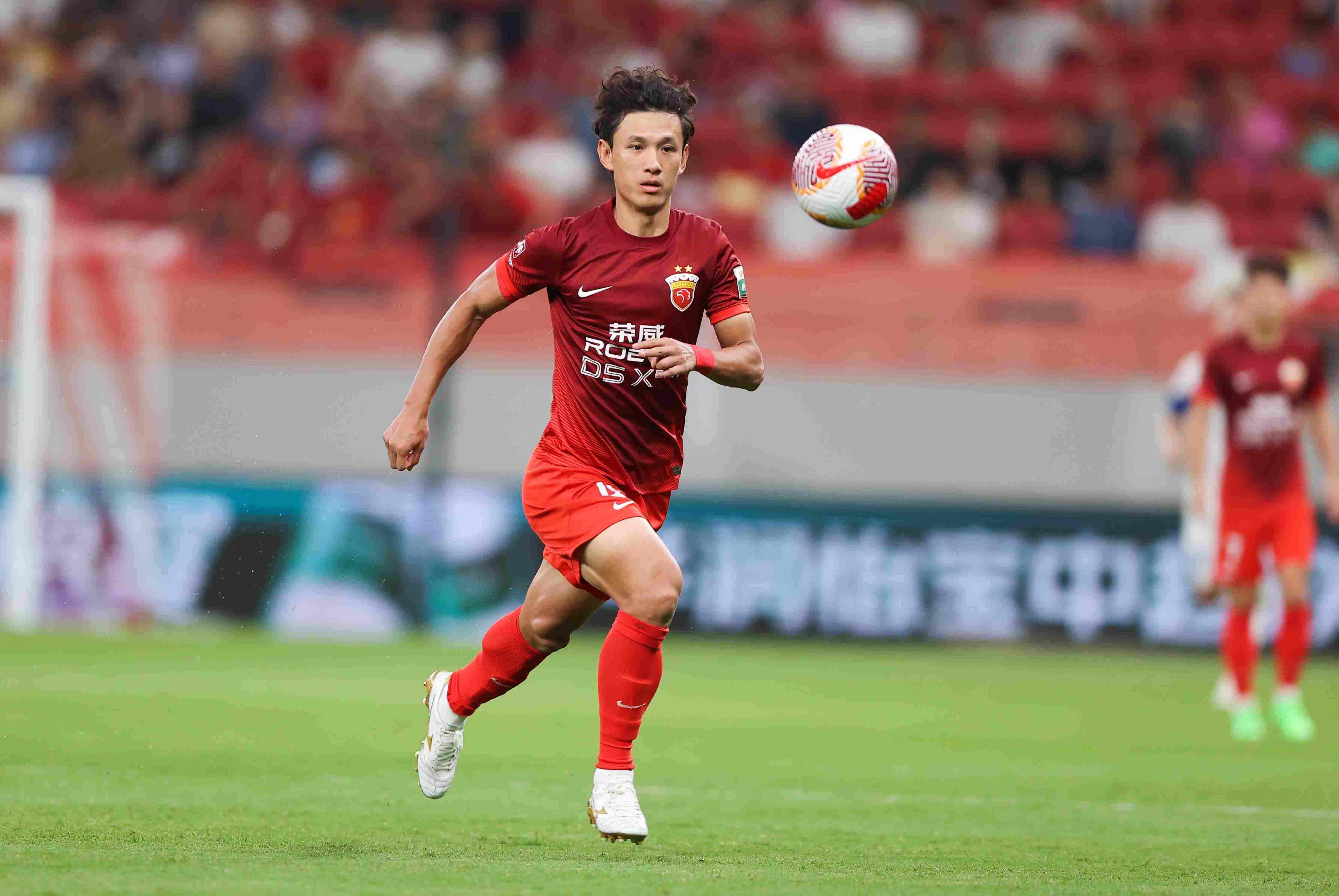 王燊超：我们实现国内大满贯的梦想 过往与恒大竞争对今年有帮助