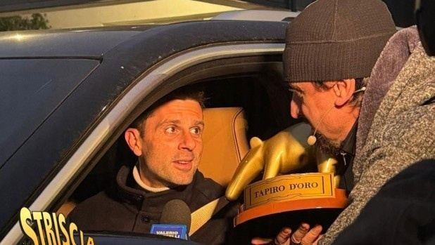 被颁发金貘奖！莫塔：能不能在尤文吃到复活节蛋糕？谁知道呢