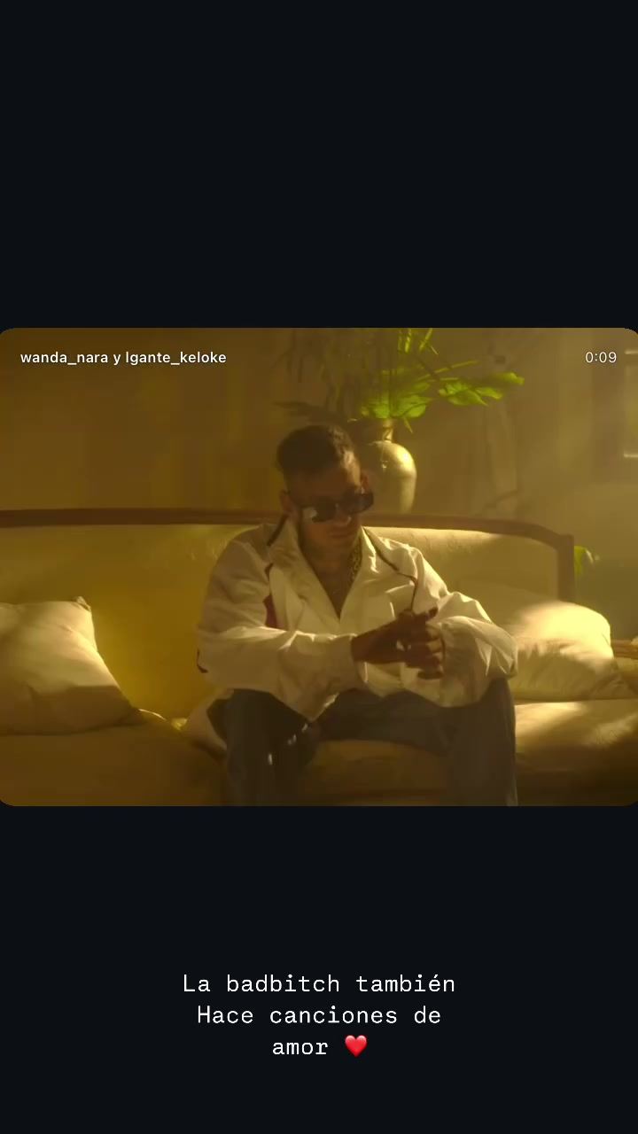 旺达出演小男友新歌mv女主，片中两人缠绵暧昧热情似火