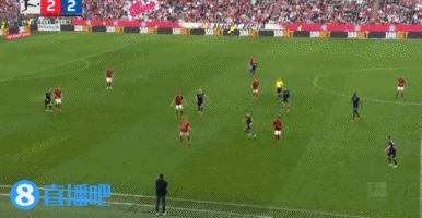 凯恩气炸凯恩禁区内倒地未吹，波鸿反击破门连扳三球反超！