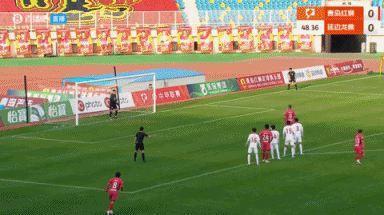 里瓦尔多之子中甲2场2球！里瓦尔迪尼奥连场点射，青岛红狮领先