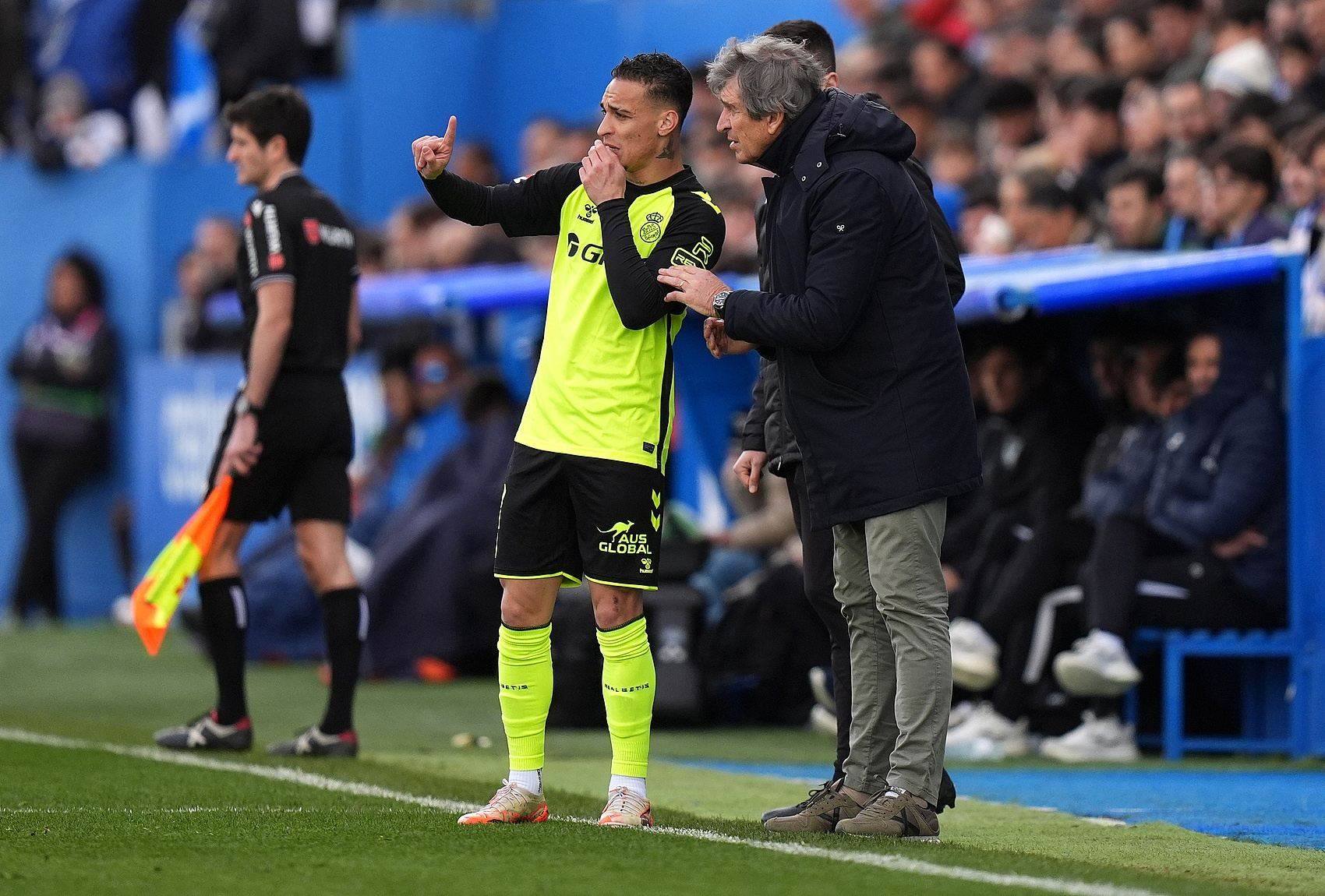 保6冲4！贝蒂斯冬窗后只输1场，排名暴涨至第6&已斩皇马将战巴萨