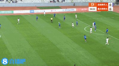 半场-十人深圳青年人0-2重庆铜梁龙 刘明仕闪击麦思劲直红被罚下