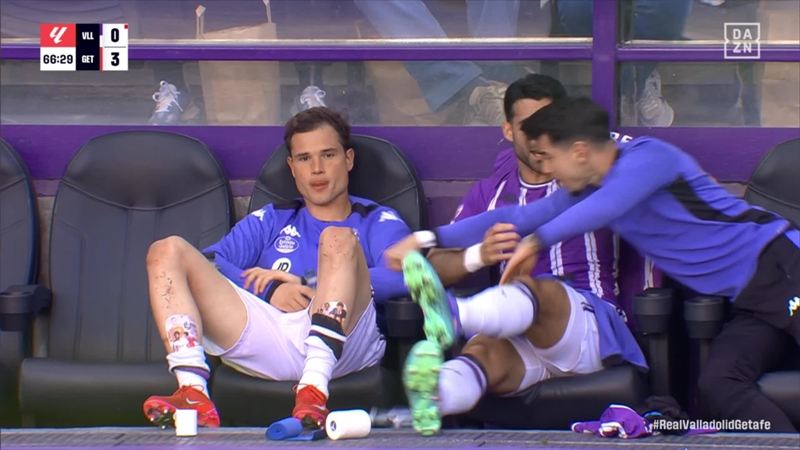 巴拉多利德两名替补席打架球员发布声明，向俱乐部和球迷道歉