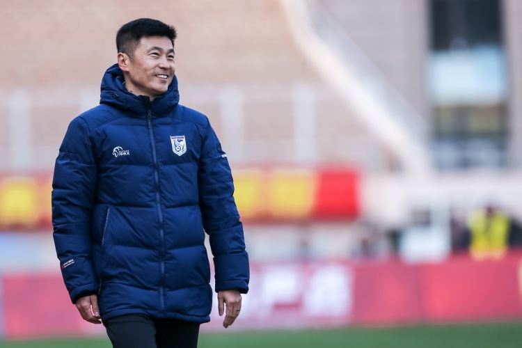 连媒：把握机会能力不足是英博非常严重的问题，战术有改进空间