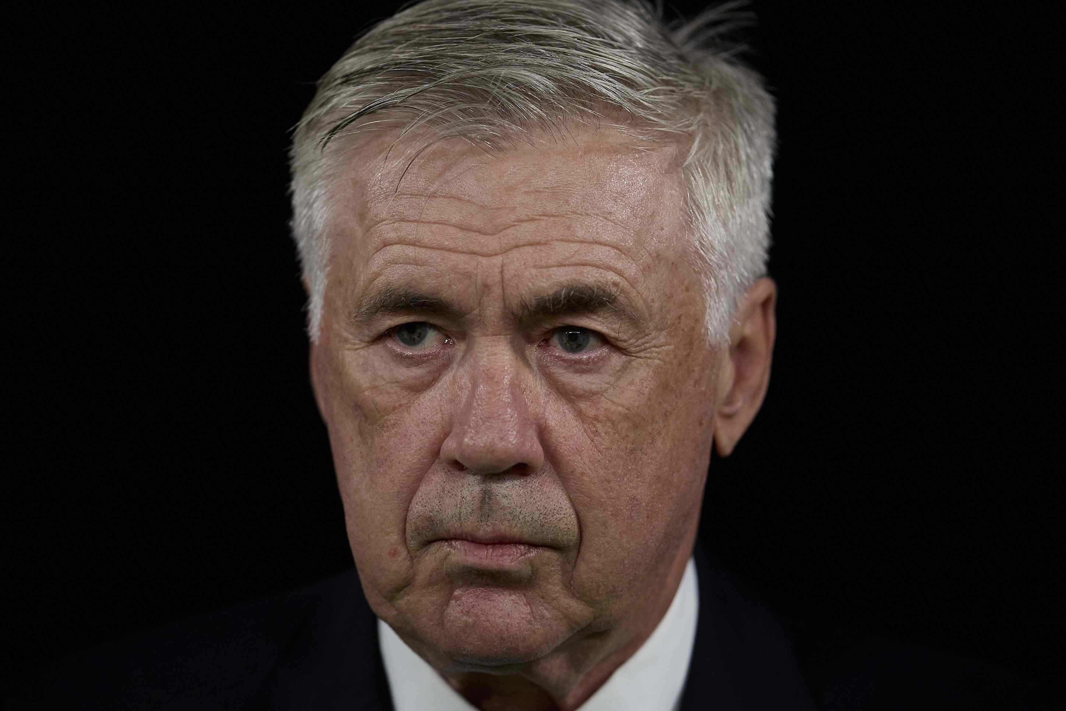 阿斯：皇马视联赛&国王杯为救命稻草 希望用巴萨的痛来中和苦涩