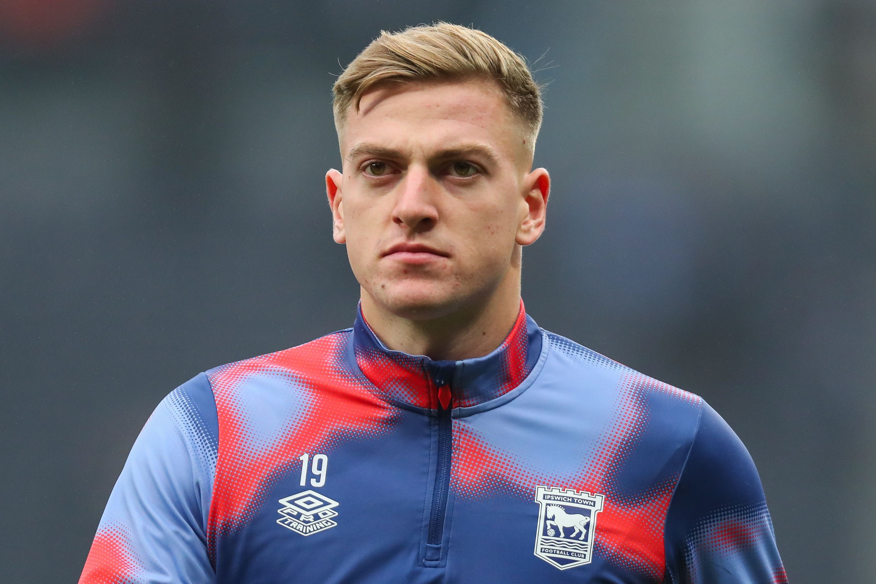 沃尔科特：德拉普让我联想到希勒，因为他的气场和碾压后卫的渴望