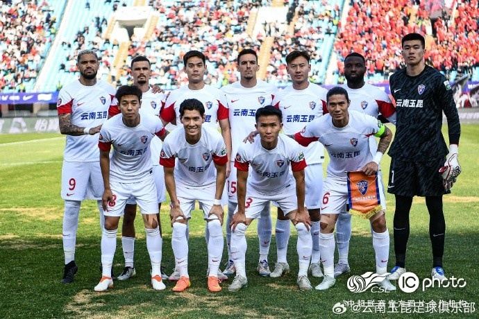 长春亚泰vs云南玉昆 今日比赛图集