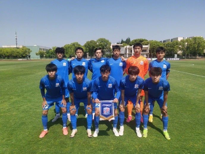 申花U21队5胜1平打入32球未失一球，小组头名晋级U21联赛下一阶段