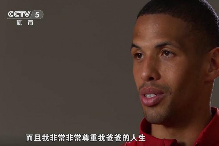 里瓦尔迪尼奥：世界上只有一个里瓦尔多，我有自己的人生道路要走