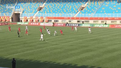 半场-青岛红狮0-0苏州东吴 红狮0射门王夕杰染黄拜沙提汗失良机