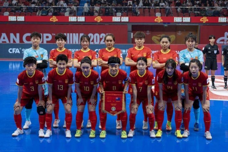 女子五人制足球亚洲杯 同济海港队员曹嘉仪和苏嘉虹随中国队参赛