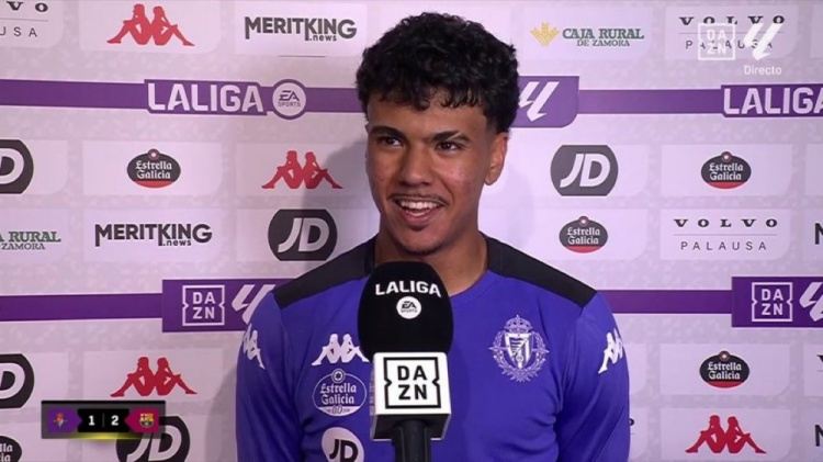 德媒：拜仁关注外租小将阿兹努，考虑让其担任世俱杯左后卫的替补