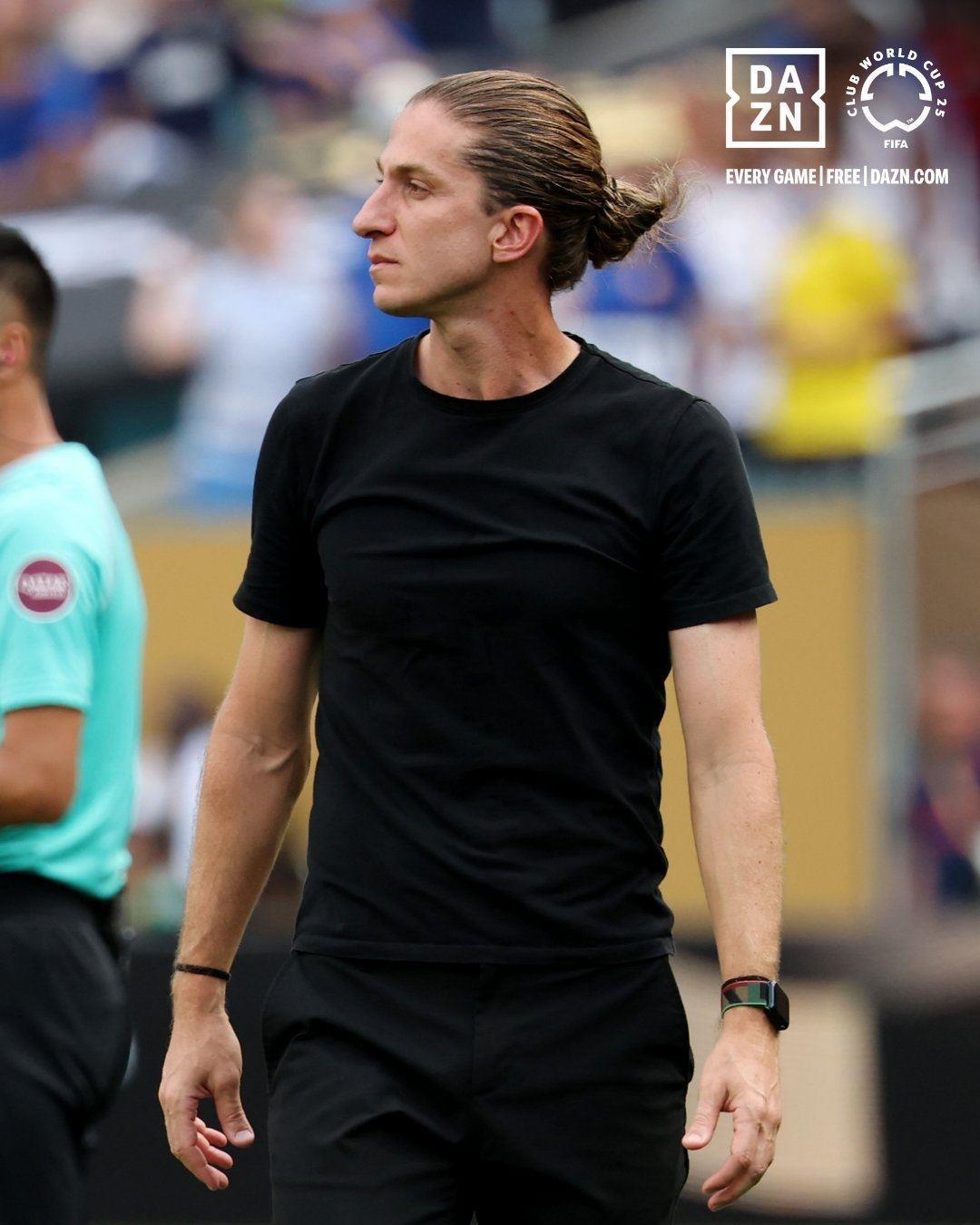 超猛费利佩上任弗拉门戈9个月夺3冠&只输3场，世俱杯掀翻蓝军