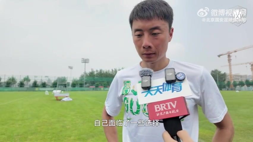 开放日李磊、侯森接受媒体采访