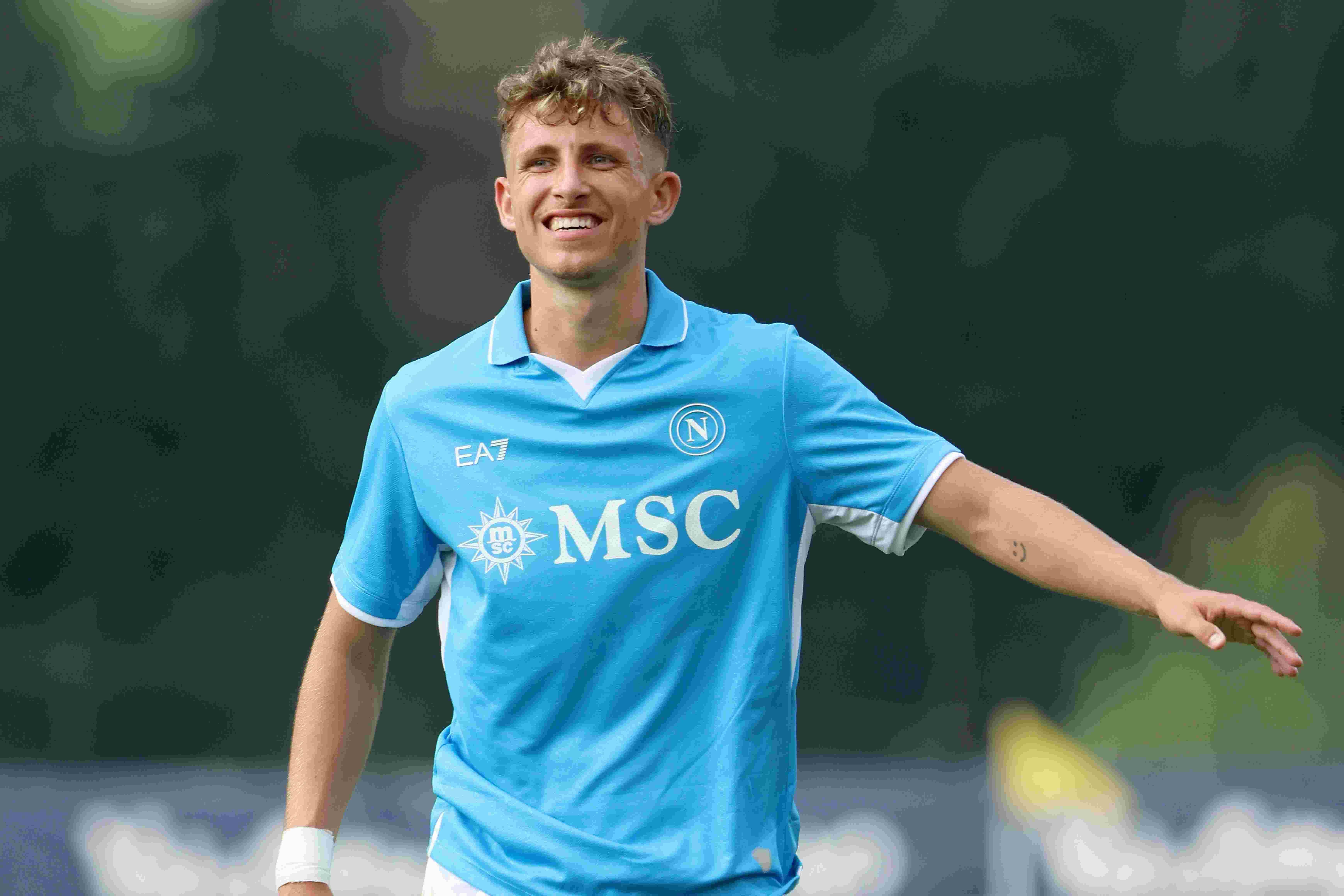 德天空：林德斯特伦租借沃尔夫斯堡已经敲定，买断选项1200万欧