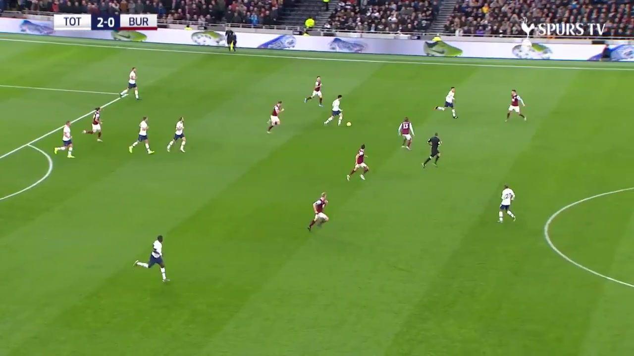 热刺生涯最佳进球！孙兴慜六年前超级奔袭破门，斩获普斯卡什