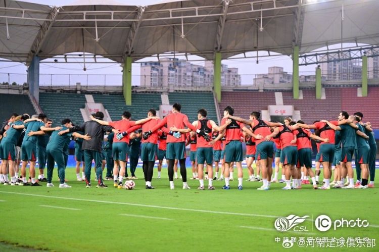 【图集】中超联赛第20轮，河南俱乐部酒祖杜康赛前踩场