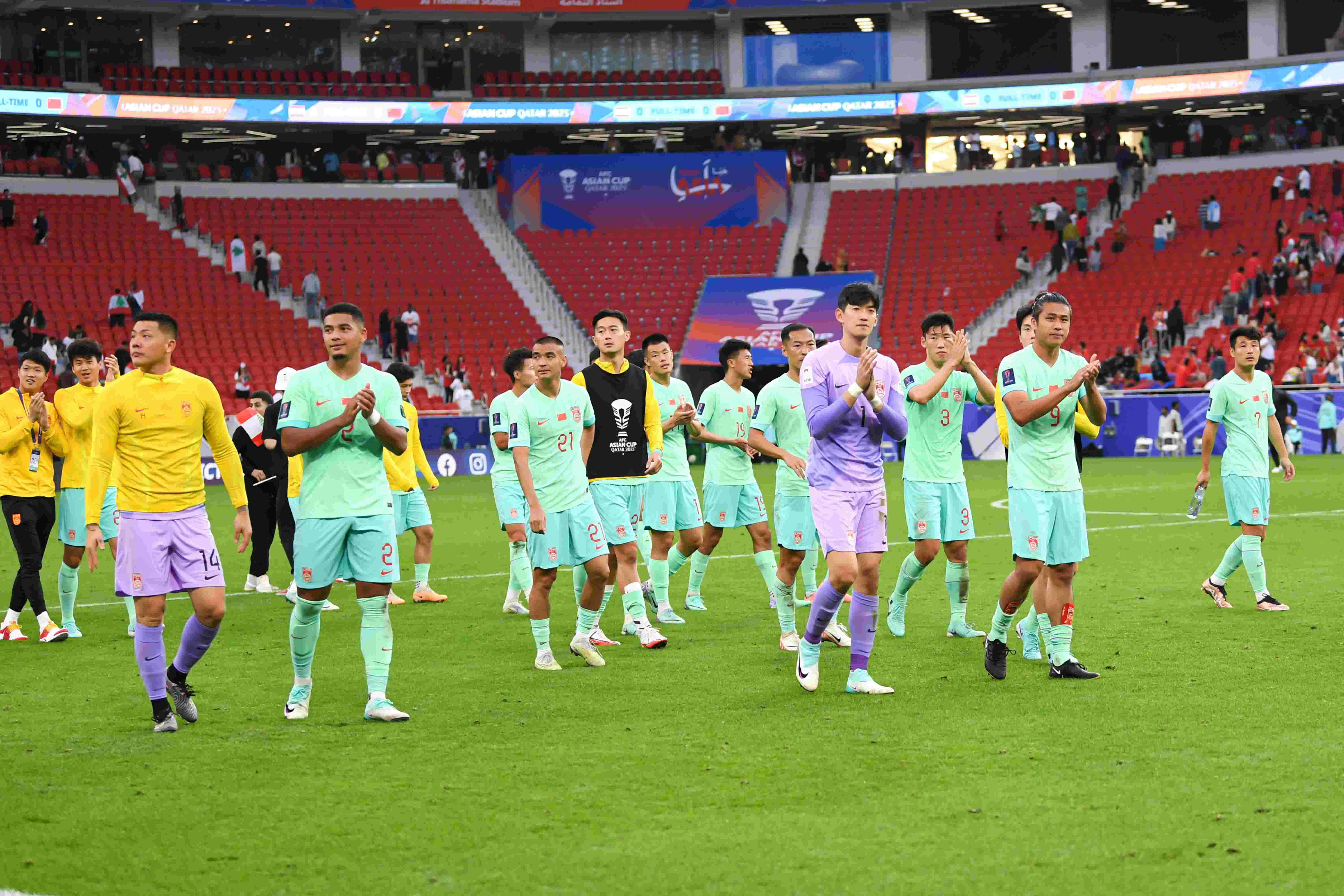 中国男篮时隔10年再进亚洲杯决赛，男足上次进亚洲杯决赛是21年前