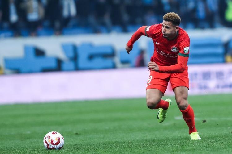 朱艺：河南外援卡多索目前是累积1黄，这不影响他参加足协杯决赛