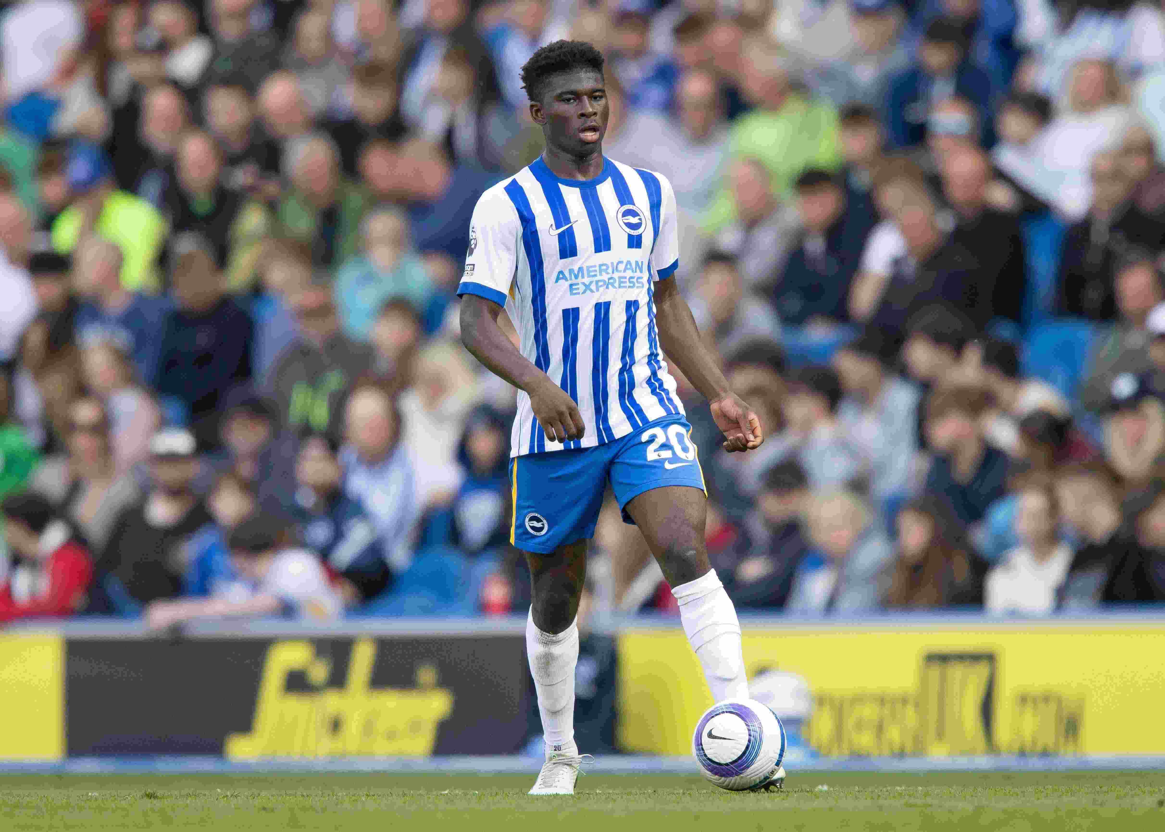 掉身价？巴莱巴本场半场被换下，5次丢失球权 拦截抢断数据挂零