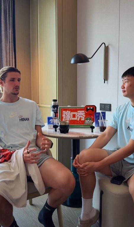 愿为国足效力！29岁河南外援迈达纳：特别有代表中国出战的想法