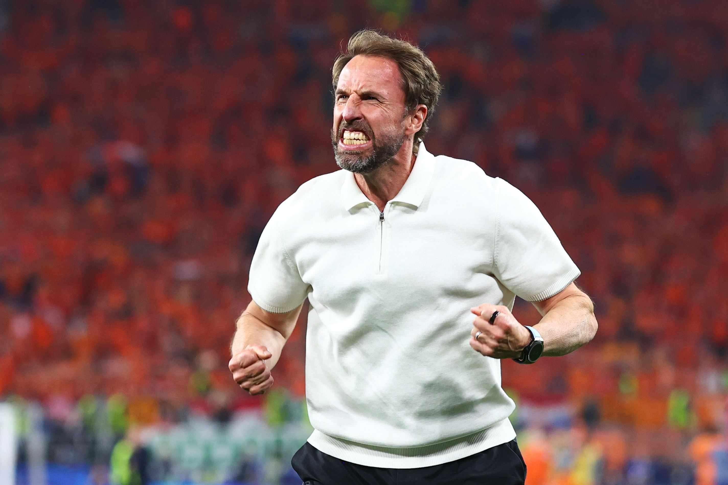 真假？媒体人：索斯盖特与国足帅位联系在一起，邀李同国进教练组